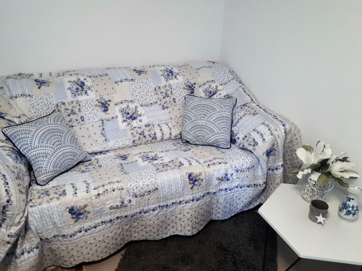 Apartment Terra Rossa Kaštelir Eksteriør bilde