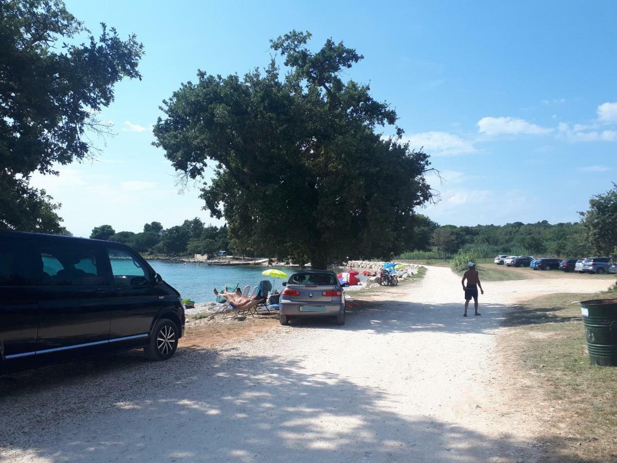 Apartment Terra Rossa Kaštelir Eksteriør bilde