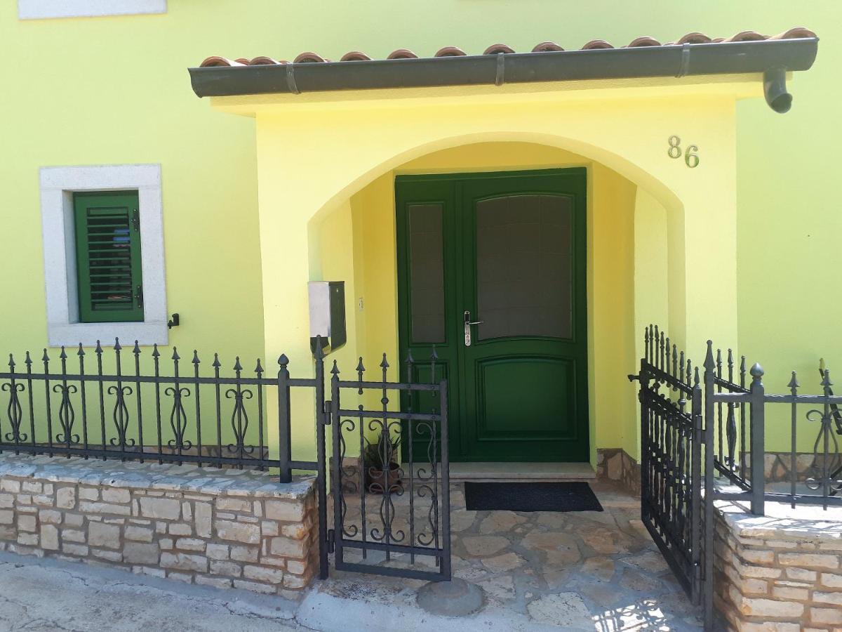 Apartment Terra Rossa Kaštelir Eksteriør bilde