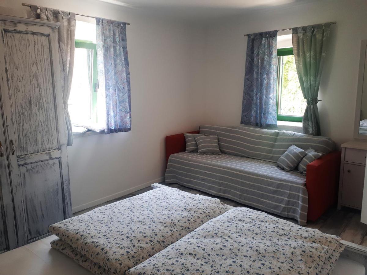 Apartment Terra Rossa Kaštelir Eksteriør bilde