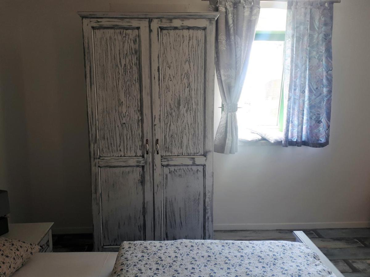 Apartment Terra Rossa Kaštelir Eksteriør bilde