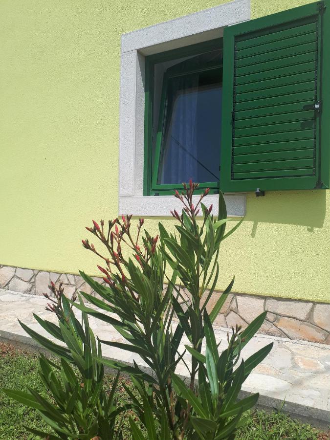 Apartment Terra Rossa Kaštelir Eksteriør bilde